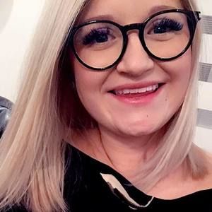 Meet your Posher, Chanel